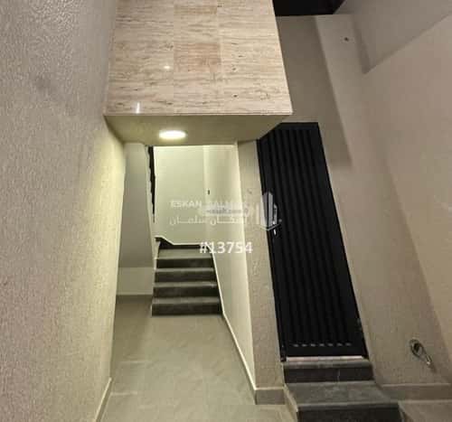 4 bedroom apartment in Al Janadriyah 1