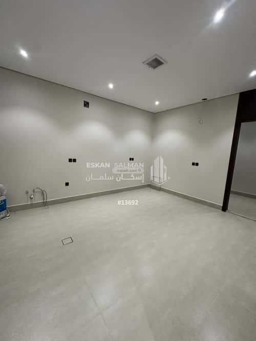 6 bedroom apartment in Al Rimal 3