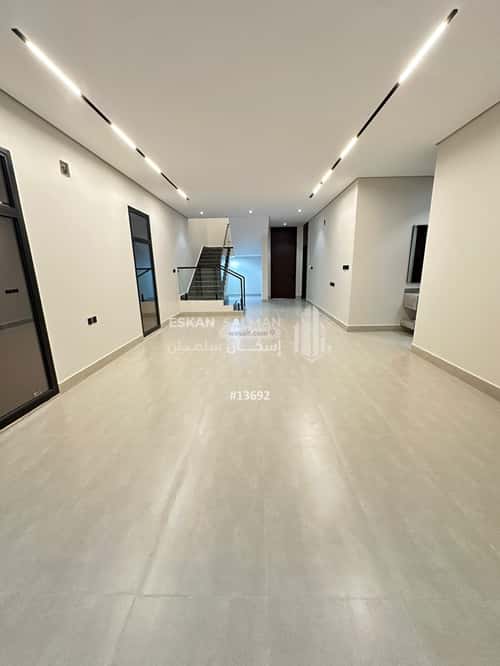 6 bedroom apartment in Al Rimal 2