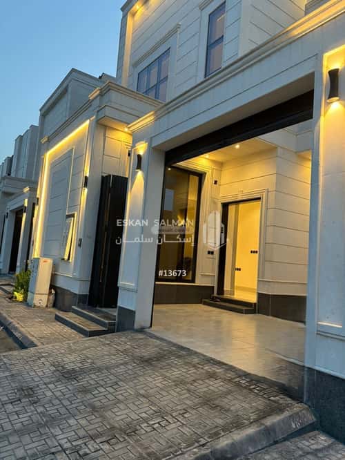 9 bedroom villa in Al Maizilah 6