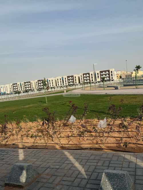 4 bedroom apartment in Al Hazm 4