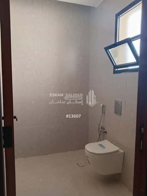 9 bedroom villa in Dirab 5