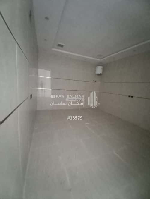 شقة 5 غرف في بدر 1