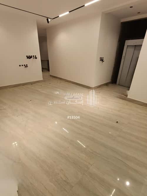 6 bedroom apartment in Al Janadriyah 4