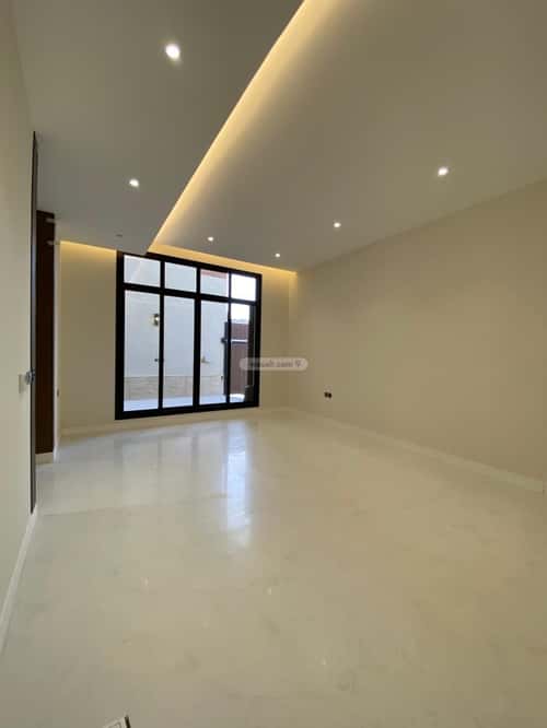 6 bedroom villa in Al Mahdiyyah 4