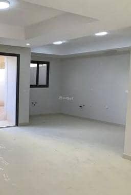 3 bedroom villa in King Khalid International Airport, Riyadh 3