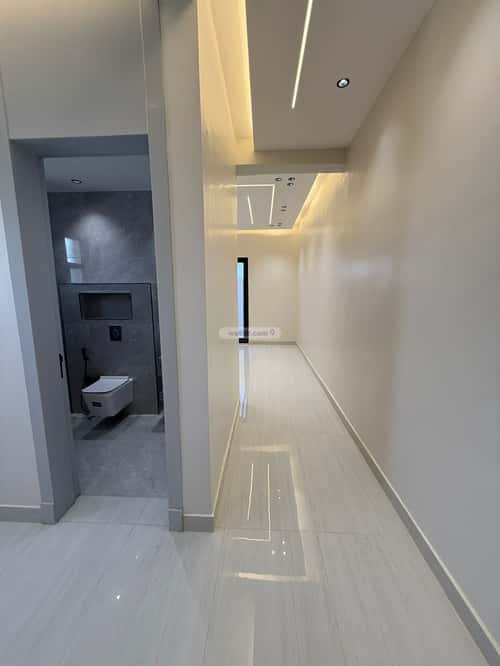 6 bedroom apartment in Al Janadriyah 1