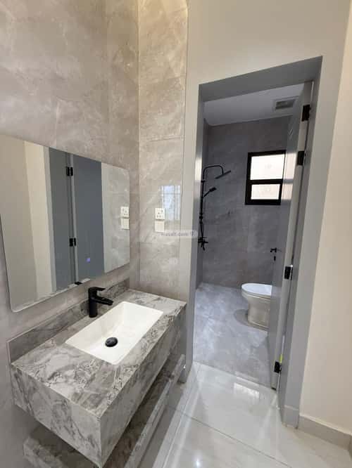 6 bedroom apartment in Al Janadriyah 2