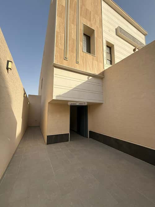 شقة 6 غرف في الجنادرية 7
