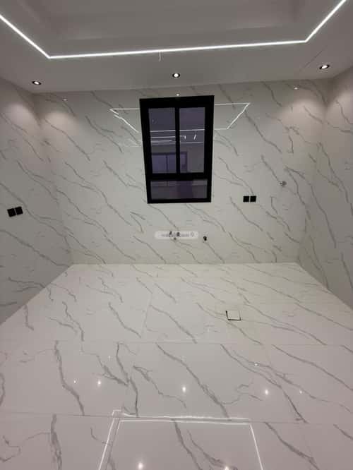 5 bedroom apartment in Al Janadriyah 4