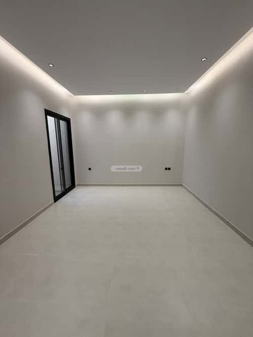 6 bedroom apartment in Al Janadriyah 3