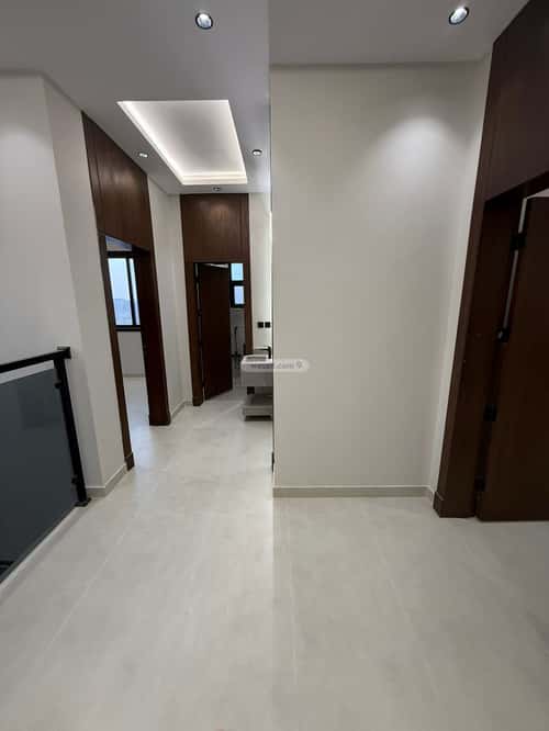 6 bedroom apartment in Al Janadriyah 16