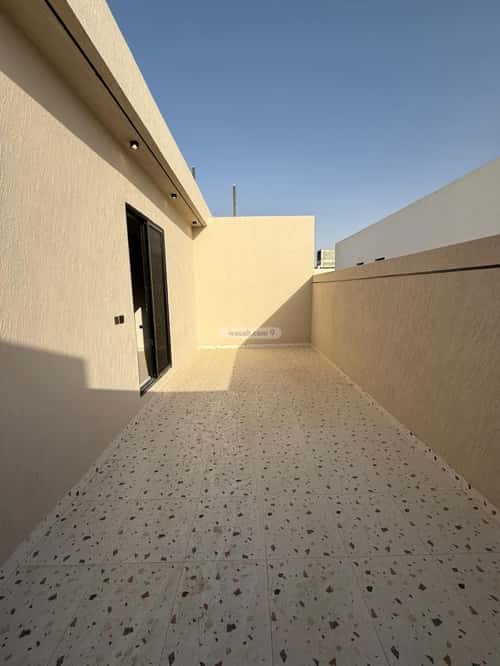 5 bedroom apartment in Al Janadriyah 8