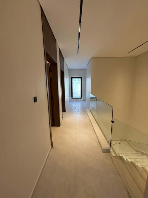5 bedroom apartment in Al Janadriyah 2