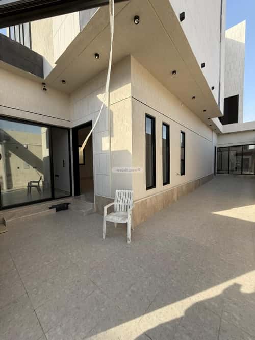 10 bedroom villa in Al Janadriyah 4