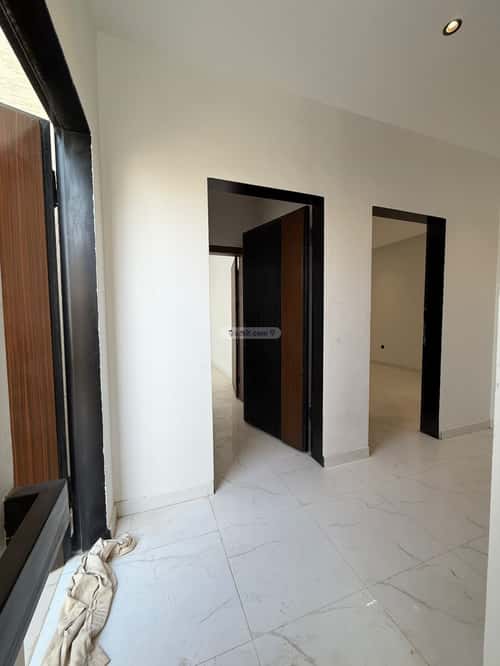 3 bedroom apartment in Al Janadriyah 5