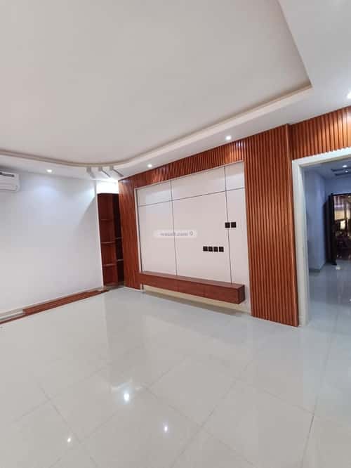 4 bedroom apartment in Al Hazm 3