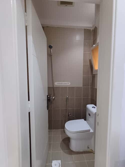 4 bedroom apartment in Al Hazm 4