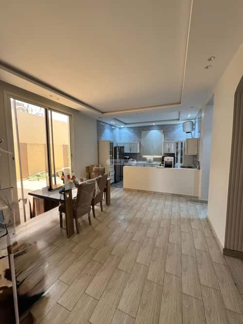 8 bedroom villa in Al Aridh 3