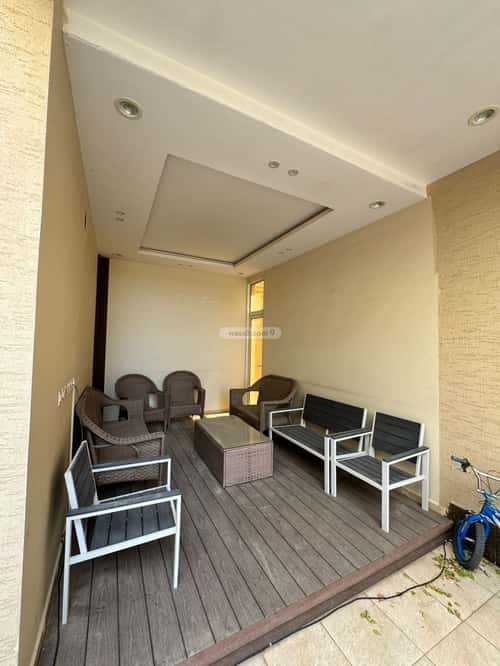 8 bedroom villa in Al Aridh 8