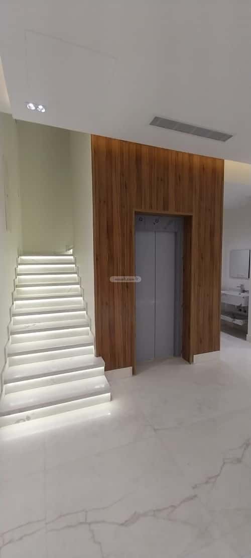 5 bedroom villa in Al Mahdiyyah 4