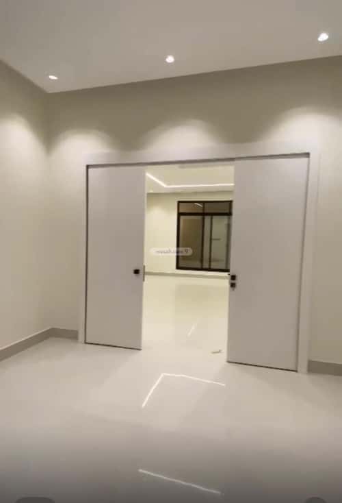 5 bedroom villa in Tuwaiq 1