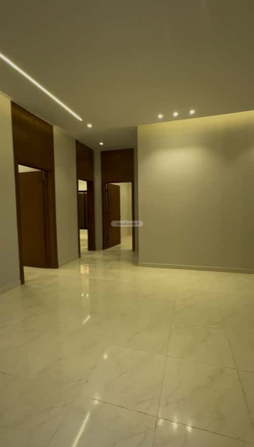 6 bedroom floor in Okaz 3