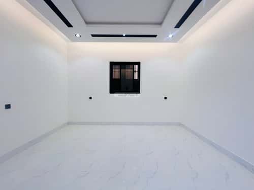 6 bedroom floor in Al Aziziyah 3