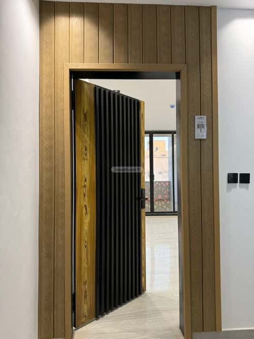 4 bedroom apartment in Al Hazm 3