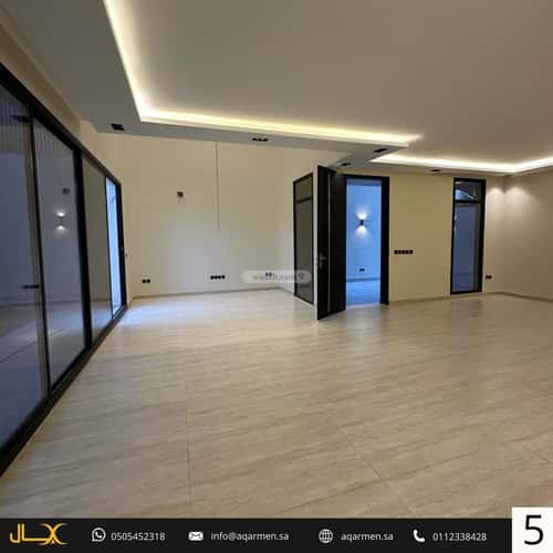 4 bedroom villa in Al Aridh 6