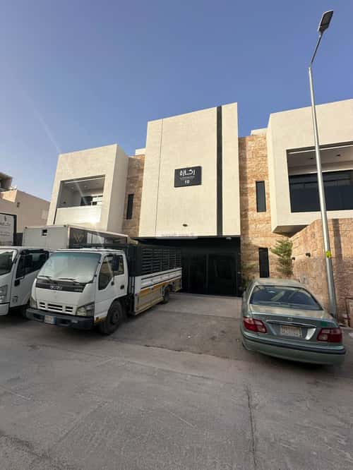 5 bedroom floor in Al Mughrizat 2