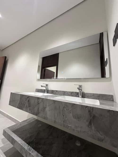 4 bedroom apartment in Dhahrat Laban 2