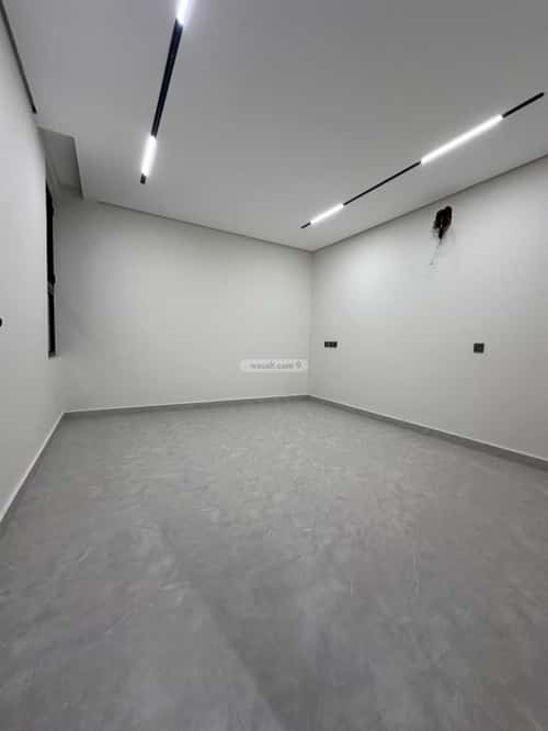 4 bedroom apartment in Dhahrat Laban 5