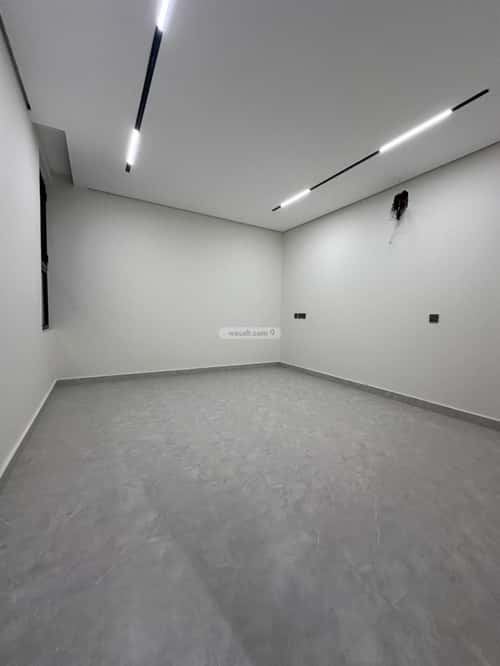 4 bedroom apartment in Dhahrat Laban 9