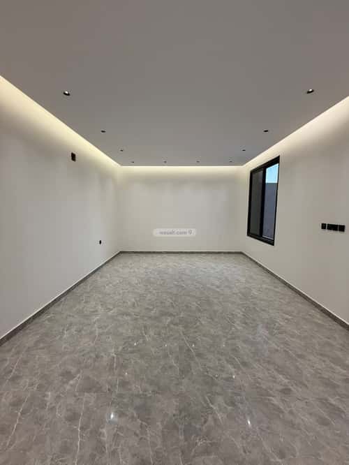 5 bedroom floor in Al Janadriyah 5