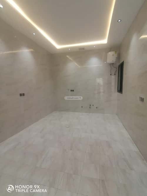 5 bedroom villa in Okaz 2