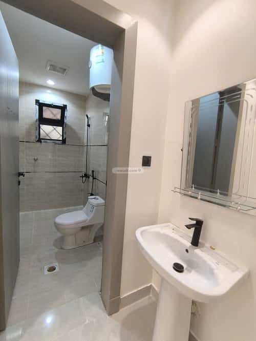 5 bedroom apartment in Badr 2