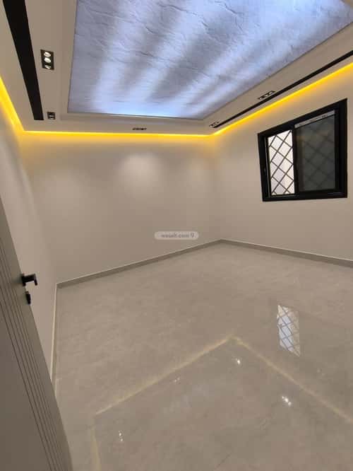 5 bedroom apartment in Badr 4