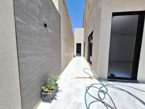 4 bedroom floor in Al Rimal 15
