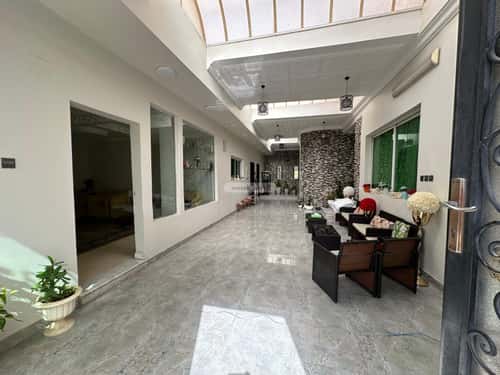 13 bedroom villa in Al Hazm 1