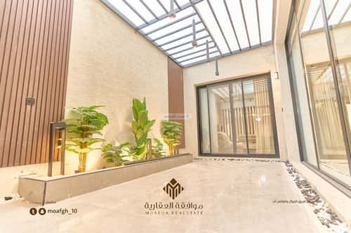 4 bedroom villa in Al Mahdiyyah 3