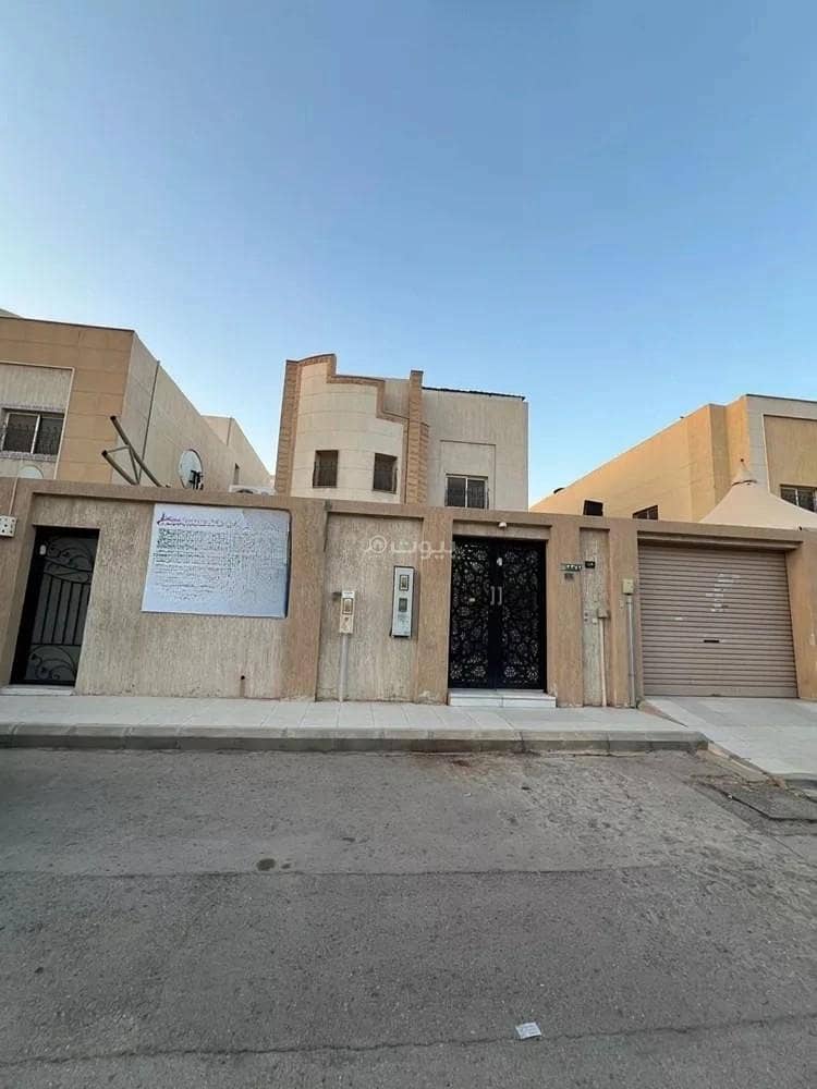 فيلا 4 غرف في الملك عبدالله، الرياض 5
