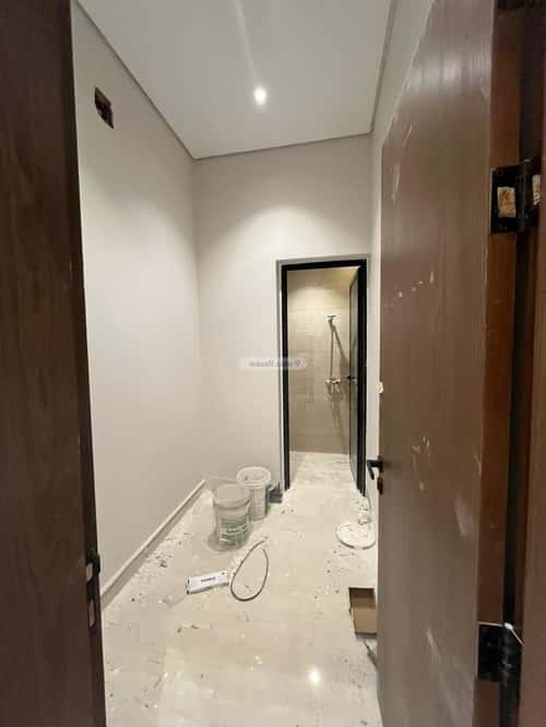 5 bedroom villa in Al Mahdiyyah 4