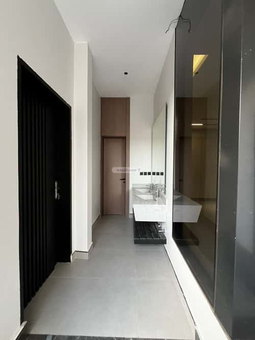 7 bedroom villa in Al Mahdiyyah 2