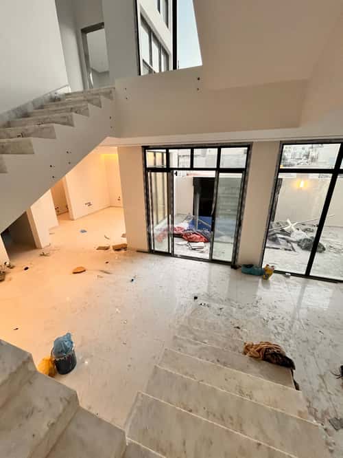 4 bedroom villa in Al Mahdiyyah 4