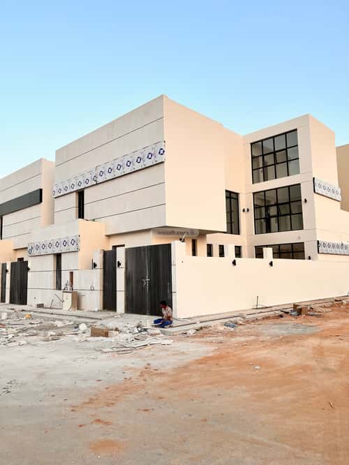 4 bedroom villa in Al Mahdiyyah 10