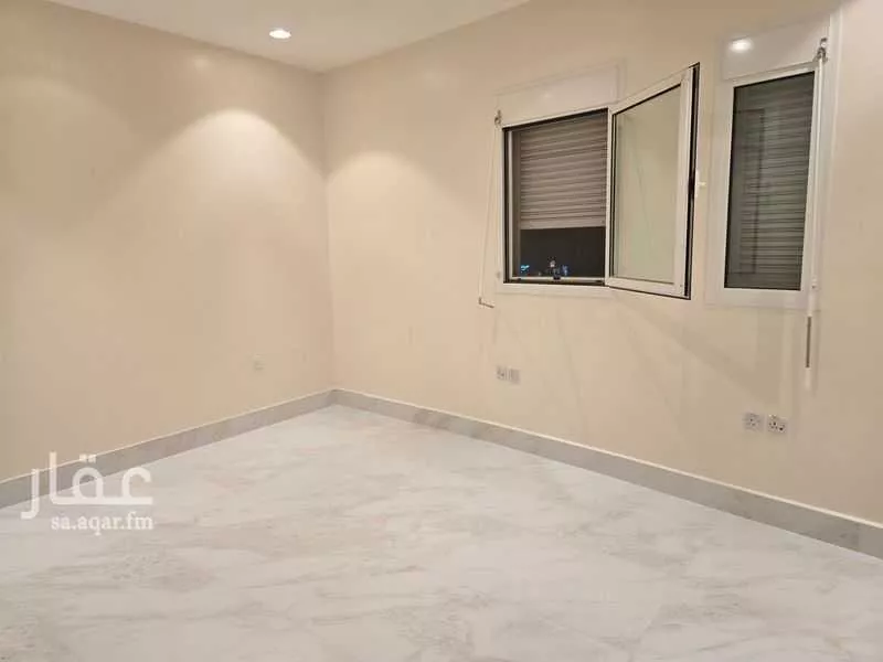 4 bedroom apartment in Al Yasmin 11