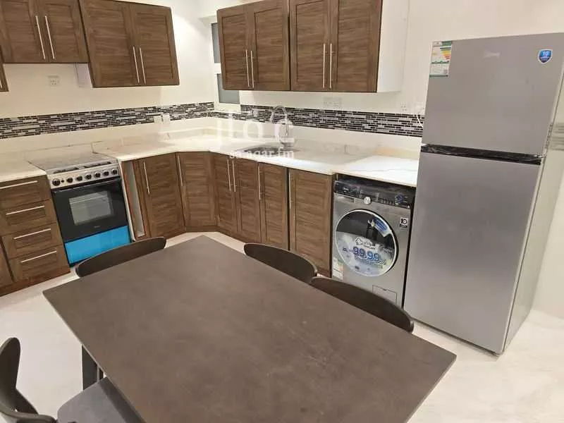 4 bedroom apartment in Al Yasmin 10