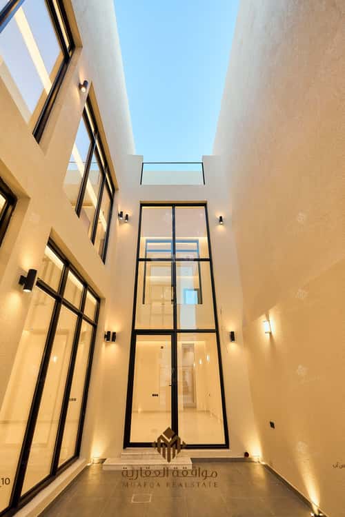 6 bedroom villa in Al Mahdiyyah 4