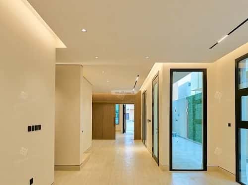 5 bedroom villa in Al Mahdiyyah 6